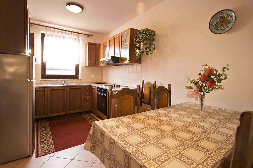 Apartment Ivka Пореч Экстерьер фото